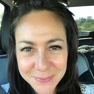 Meet your Posher, Yvonne